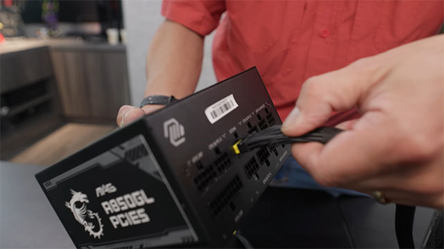 dau noi 12vhpwr 16 chan cua nvidia rtx 4090 nong chay4*284079