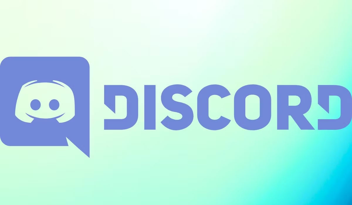 Logo Discord trên nền màu xanh lá cây