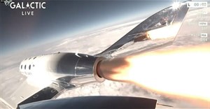 Máy bay Virgin Galactic chở khách lên vũ trụ 'du lịch' thành công