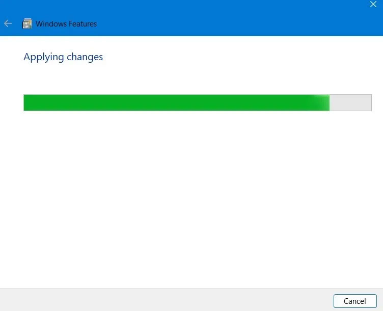 Áp dụng các thay đổi để bật các tính năng của Windows trong cửa sổ.