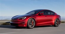 Tesla giới thiệu tính năng sạc pin năng lượng mặt trời cho xe điện