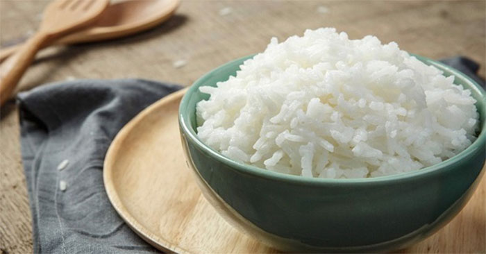Ăn cơm nóng 