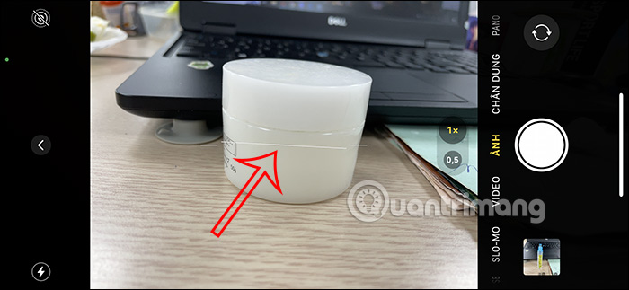 Chế độ chụp ảnh ngang trên iPhone