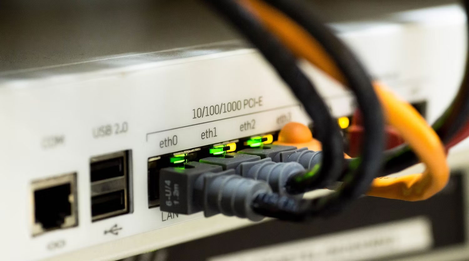 Độ dài cáp Ethernet tối đa là bao nhiêu để không bị mất tín hiệu?