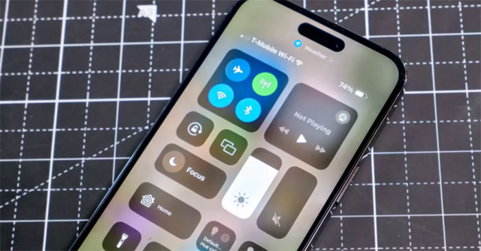 Control Center trên iPhone 14 Pro Max. Ảnh: Tom's Guide.