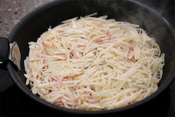 Rán bánh pizza khoai tây 