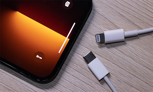 Buộc phải bỏ chuẩn Lightning, Apple lên phương án tiếp thị phụ kiện USB Type-C mới