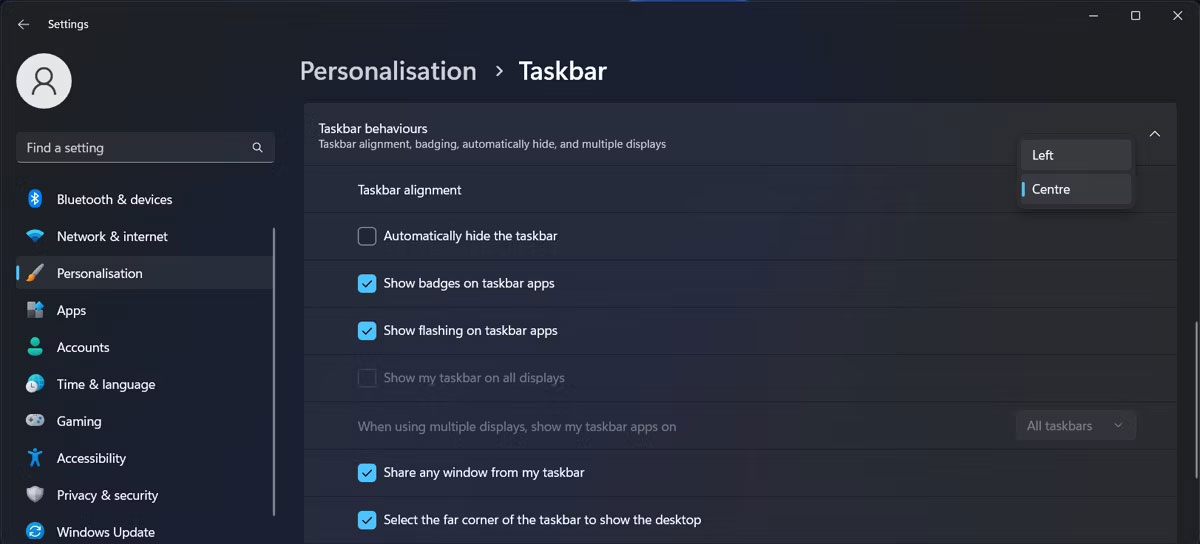 Di chuyển Taskbar sang trái trong Windows 11