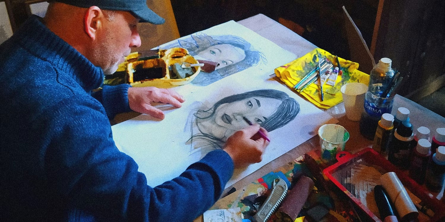 Nam họa sĩ vẽ chân dung ảnh