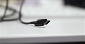 Sử dụng sai bộ sạc USB-C có thể làm hỏng vĩnh viễn iPhone 15 mới