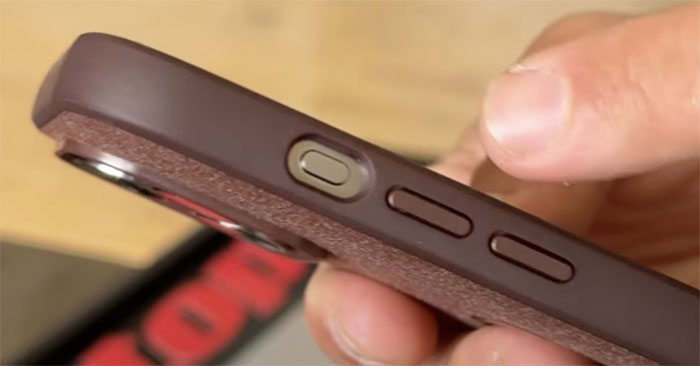 Ốp lưng iPhone 15 do Peak Design sản xuất. Ảnh: Peak Design/YouTube.