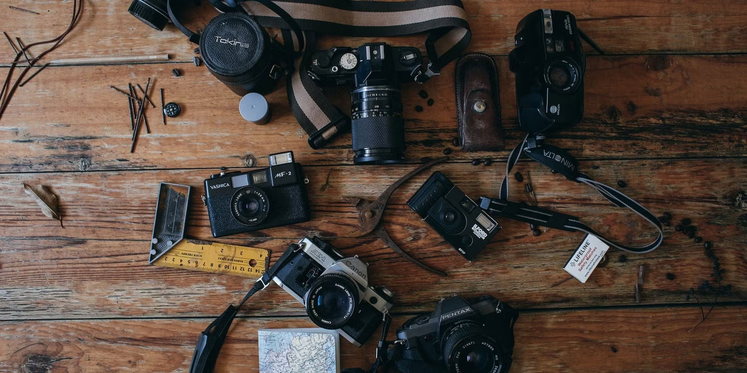 Trưng bày các máy ảnh đã qua sử dụng