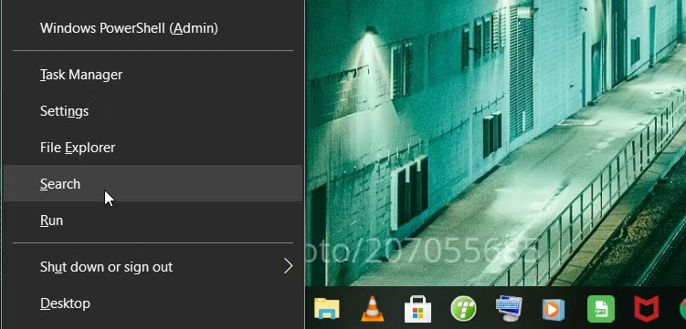 Mở Control Panel thông qua thanh địa chỉ của File Explorer