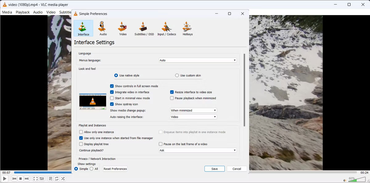 Tùy chỉnh cài đặt VLC để phát hai video cùng lúc