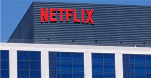 Netflix tăng giá dịch vụ và lượng người đăng ký, bất chấp những căng thẳng ở Hollywood