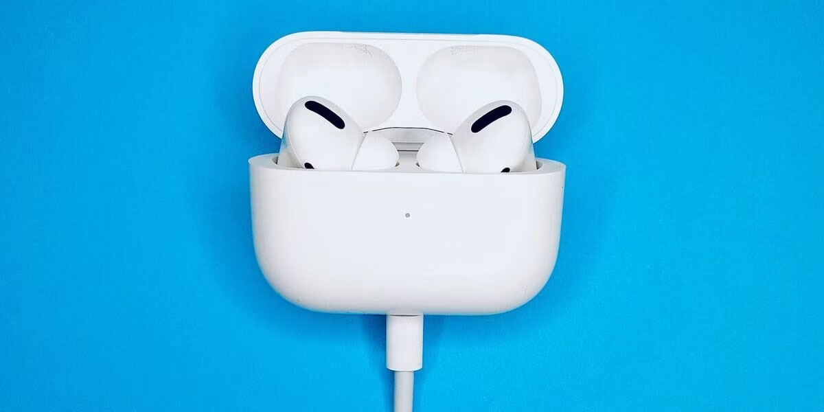 Sạc AirPods
