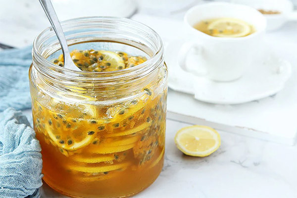 Ngâm mật ong chanh dây 