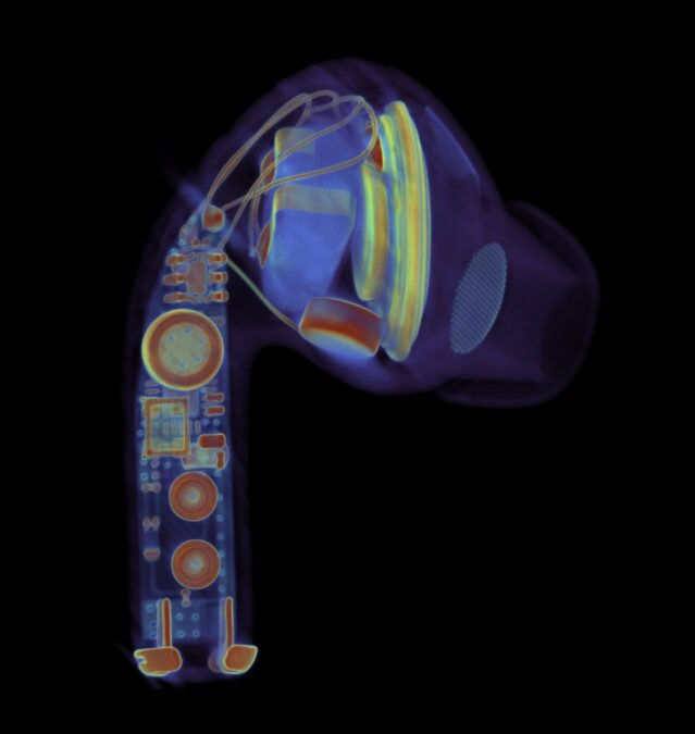 Ảnh chụp chiếc tai nghe hàng nhái