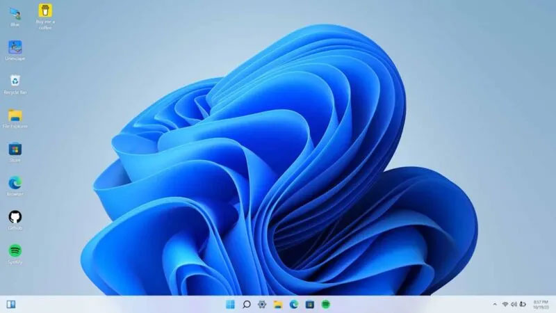 Win11React emulator displays desktop