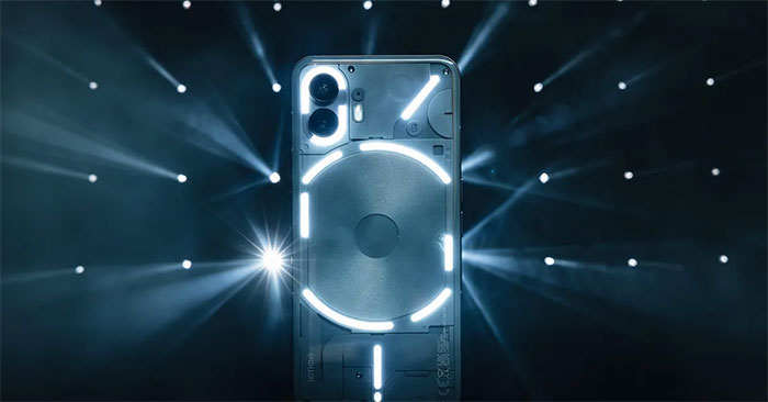 Chiếc điện thoại Phone 2 