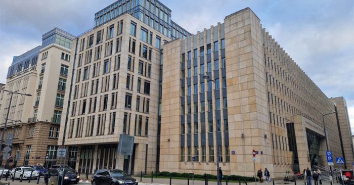 Trụ sở Tòa án Hành chính Tối cao ở thủ đô Warsaw của Ba Lan. Ảnh: TVN24.