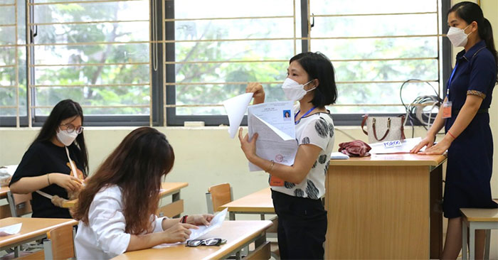 Tuyển sinh đại học