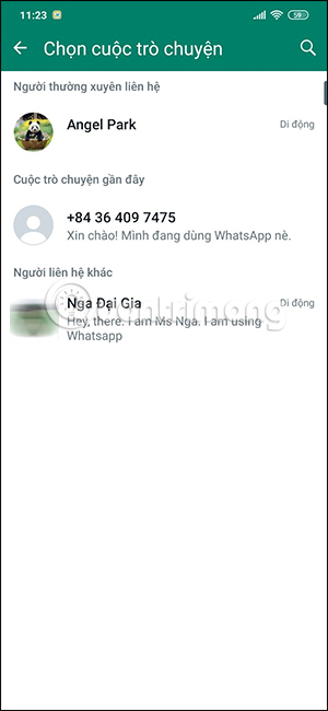 Danh sách trò chuyện trên WhatsApp