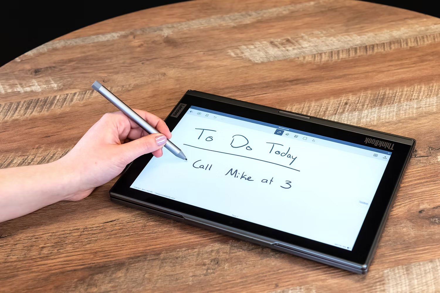 Màn hình e-ink ThinkBook Plus Gen 4