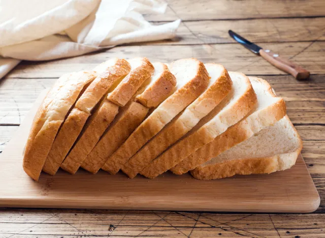 Bánh mì trắng