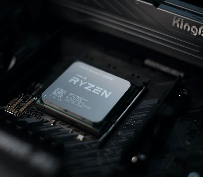 CPU AMD Ryzen 5600G trên bo mạch chủ