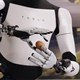 Robot hình người của Musk có thể nhặt trứng, tập gym