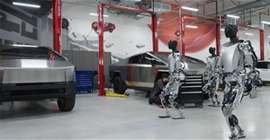 Robot Tesla từng tấn công kỹ sư gây thương tích