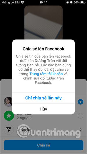 Đăng tin lên Instagram và Facebook