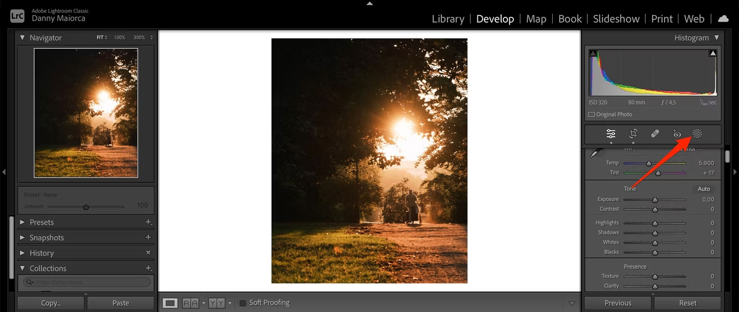 Chọn phần Masking trong Adobe Lightroom
