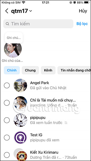 Chọn đoạn chat muốn xóa trên Instagram