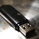 Chiếc USB có khả năng làm nóng chip lên tới 100°C để tự hủy khi bị hack