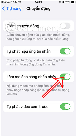 Bật làm mờ ánh sáng nhấp nháy trên iPhone