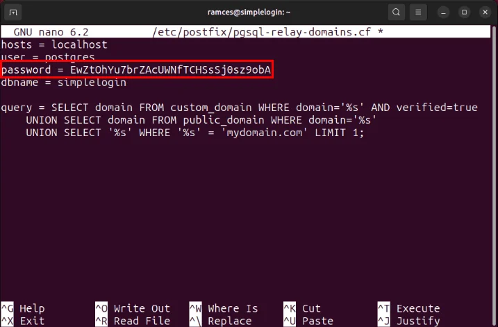 Terminal highlight mật khẩu Postgres trong file cấu hình chuyển tiếp Postfix.