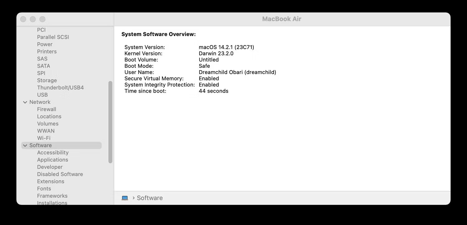 Cửa sổ System Report trên macOS
