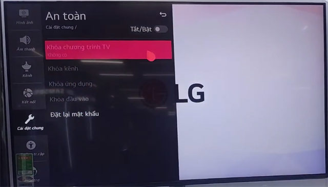 cài mật khẩu TV LG