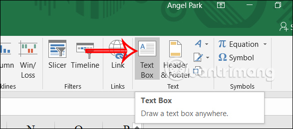 Chèn chữ vào mũi tên trong Excel
