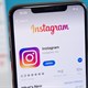 Cách truy cập Instagram ngay màn hình khóa iPhone