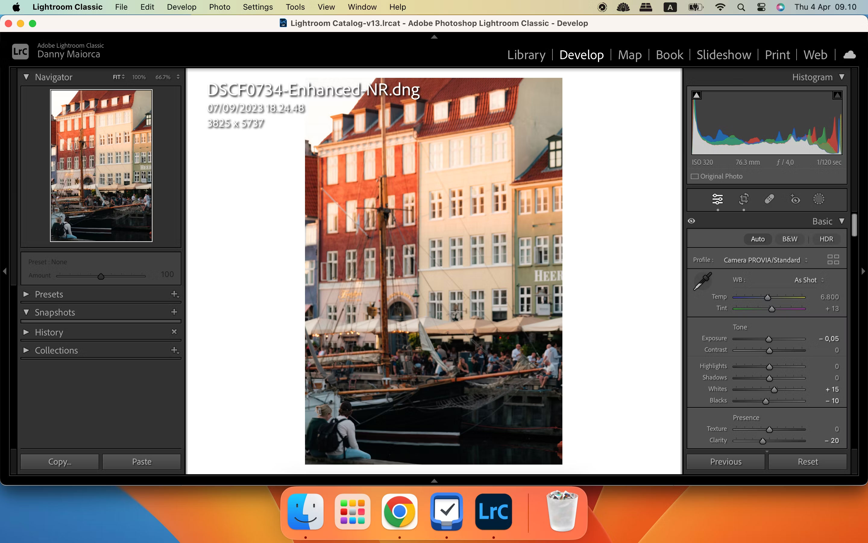 Nút tự động chỉnh sửa ảnh trong Lightroom