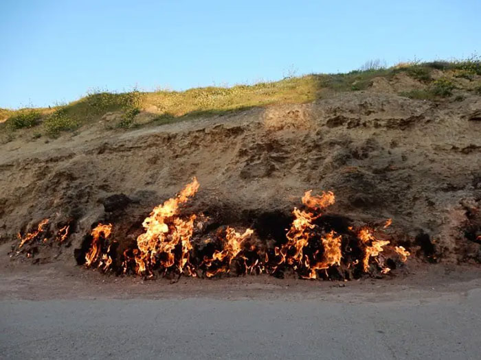 Yanar Dağ, Azerbaijan