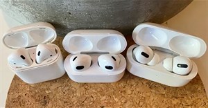 Cách sạc AirPods không dây hoặc bằng cáp nguồn