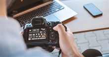 Top 5 chiếc máy ảnh DSLR giá rẻ tốt nhất 2025