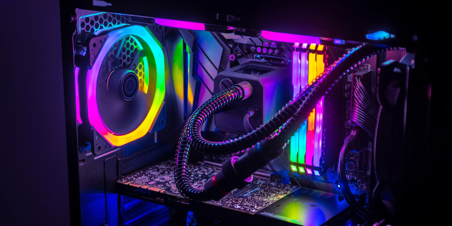 Card đồ họa với giải pháp làm mát AIO trong case