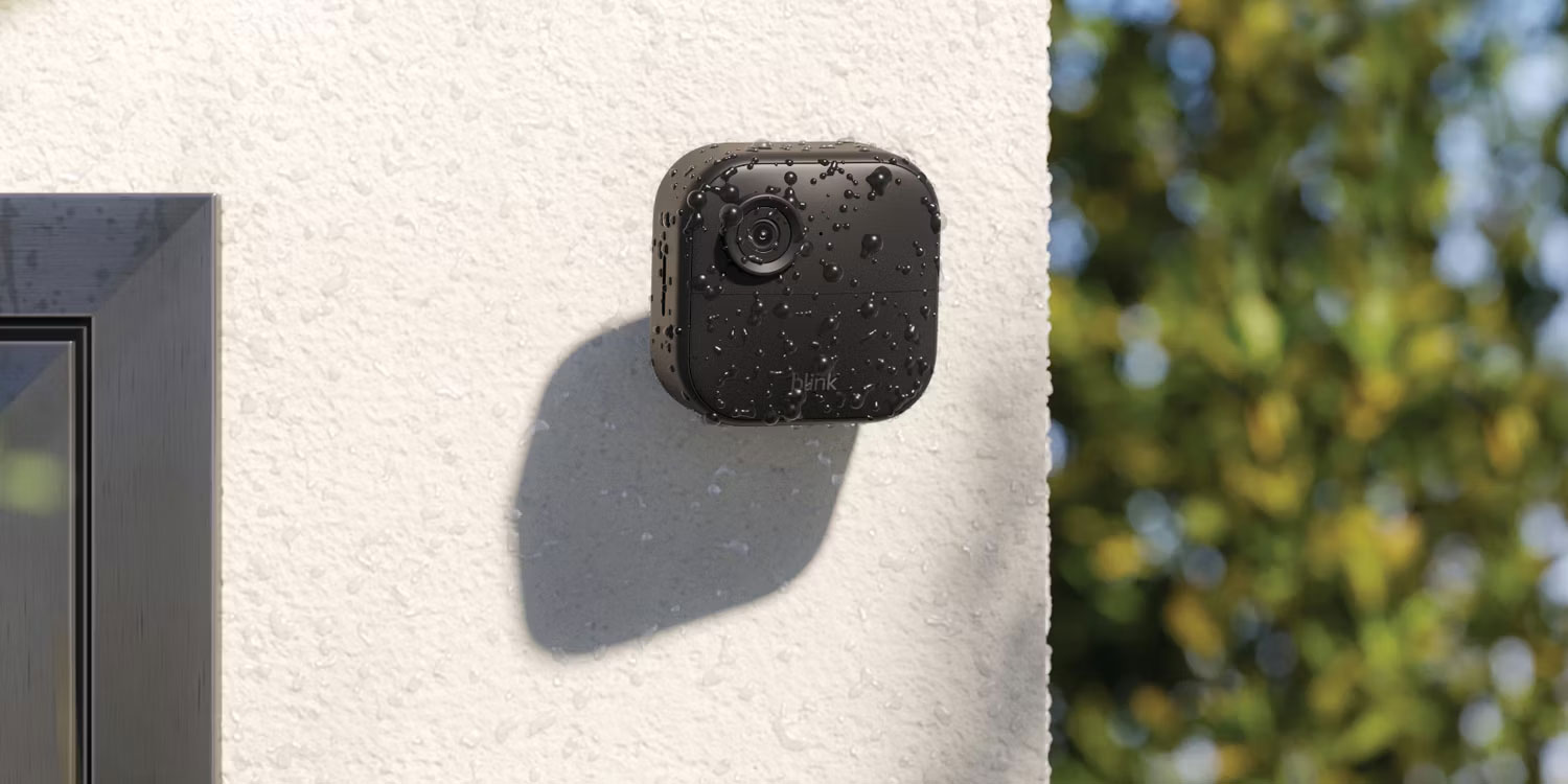Camera ngoài trời
