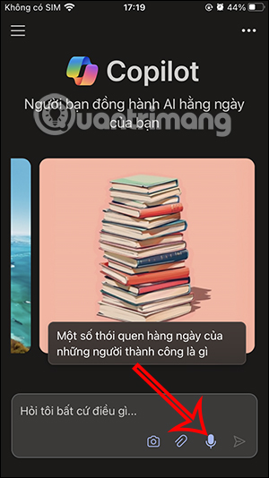 Dùng micro trên Copilot