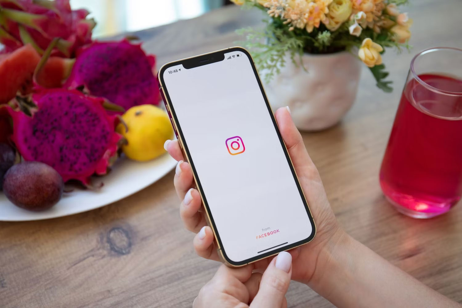 Sử dụng Instagram trên điện thoại thông minh